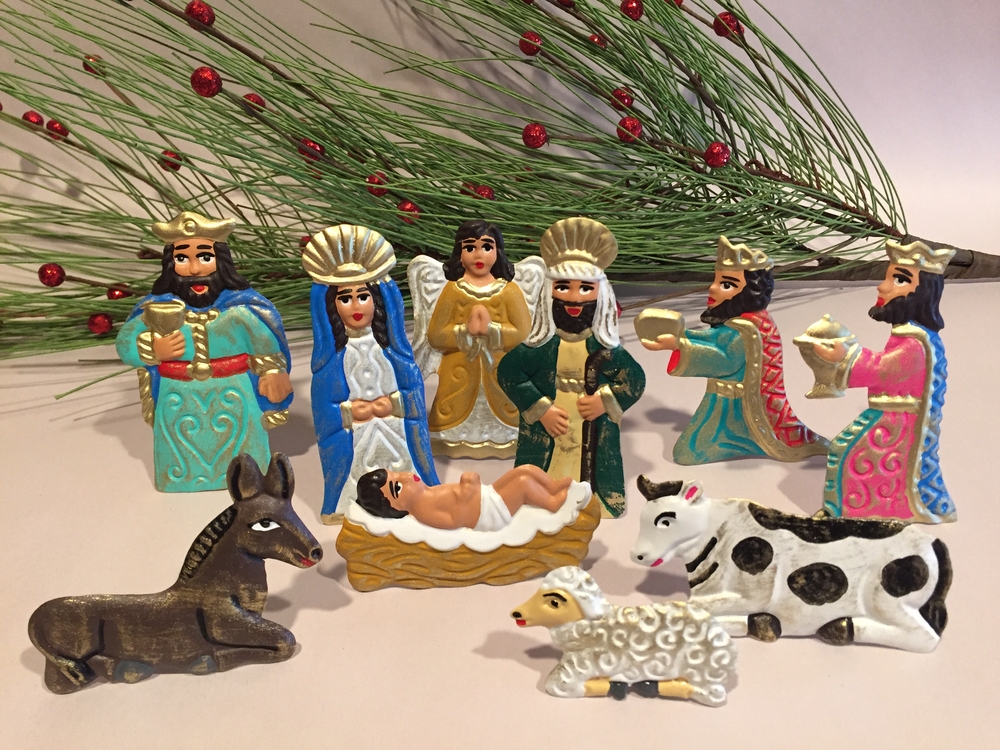 Nativity Set in Box, Small, Realistic Color Mexican Nativity Sets