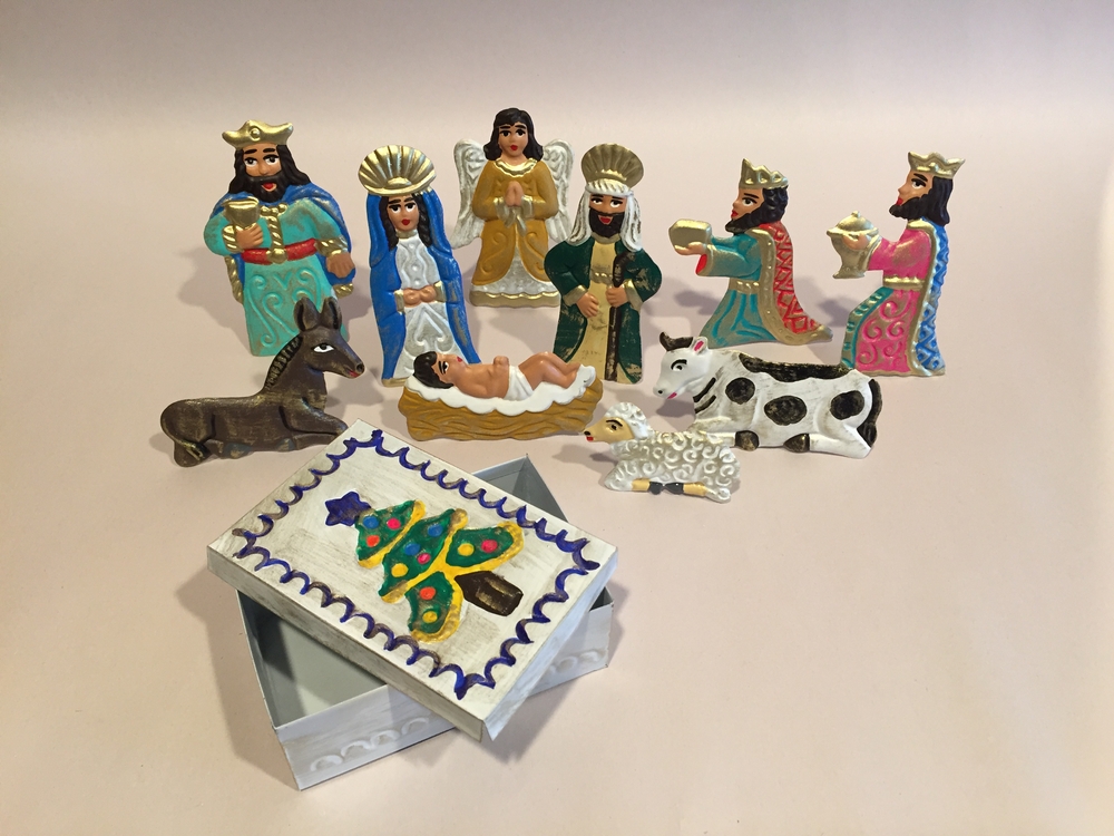 Nativity Set in Box, Small, Realistic Color Mexican Nativity Sets