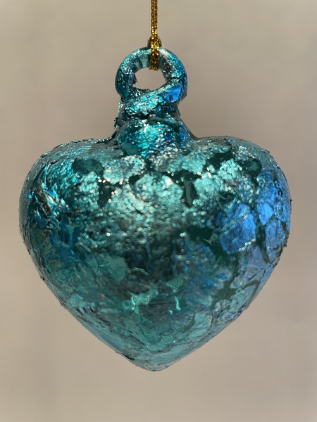 Aquamarine Heart with Aquamarine Leaf | Blown Glass Hearts