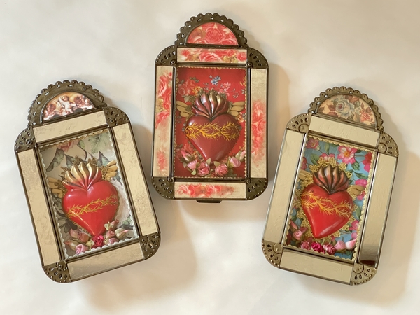 Large Antiqued Sacred Heart Nicho | Religious Nichos and Tin Decor