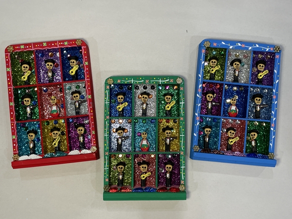 Mariachi Nicho with Glitter, S/2 | Frida Nichos & Tin Designs